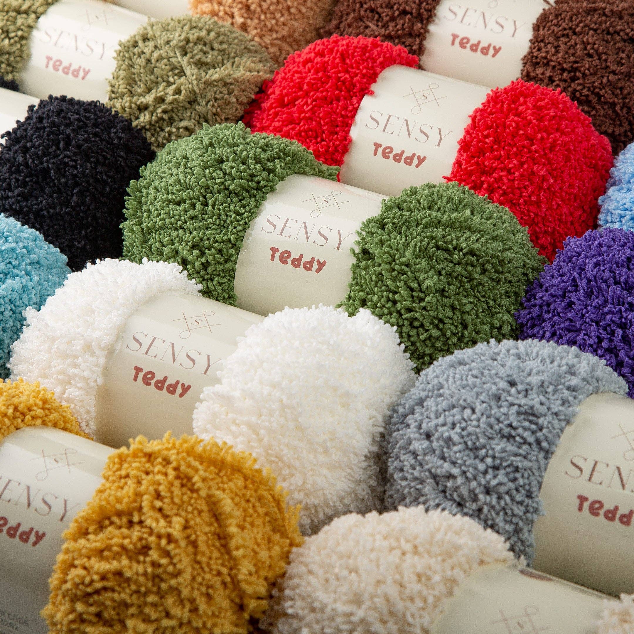 Sensy Teddy Yarn, 3.5 oz, 109 Yards, Gauge 5 Bulky